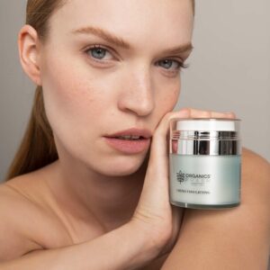 CREMA LIFTING - immagine 3